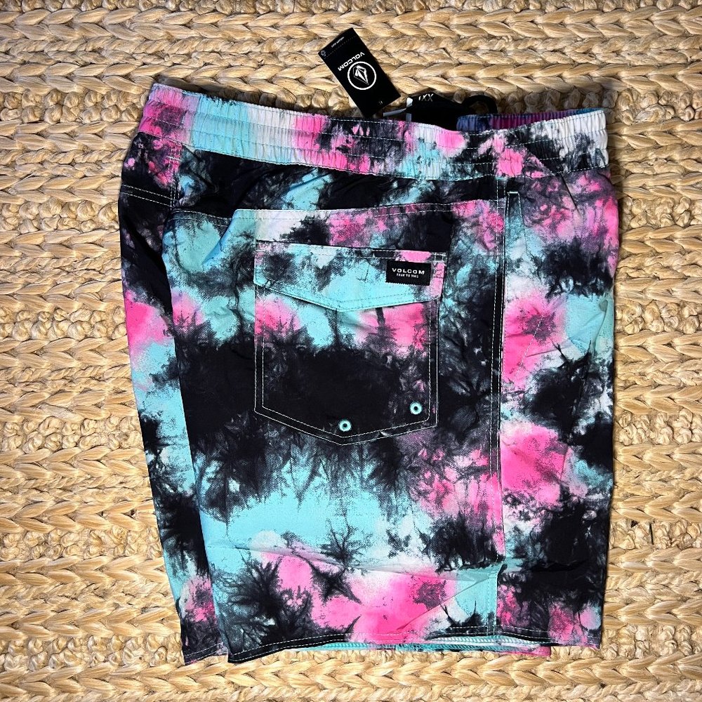Volcom Poly Party Trunk 17"" swim shorts XXL